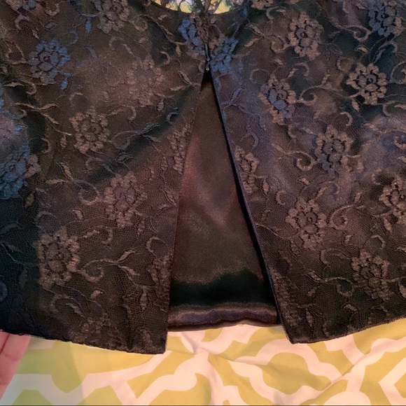 Black Lace Beaded Wrap Top - Picture 4 of 5